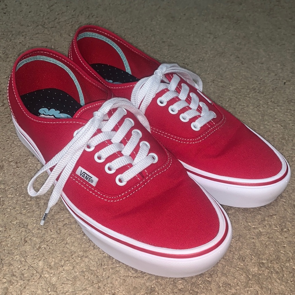 Low top red vans “Comfy Cush”